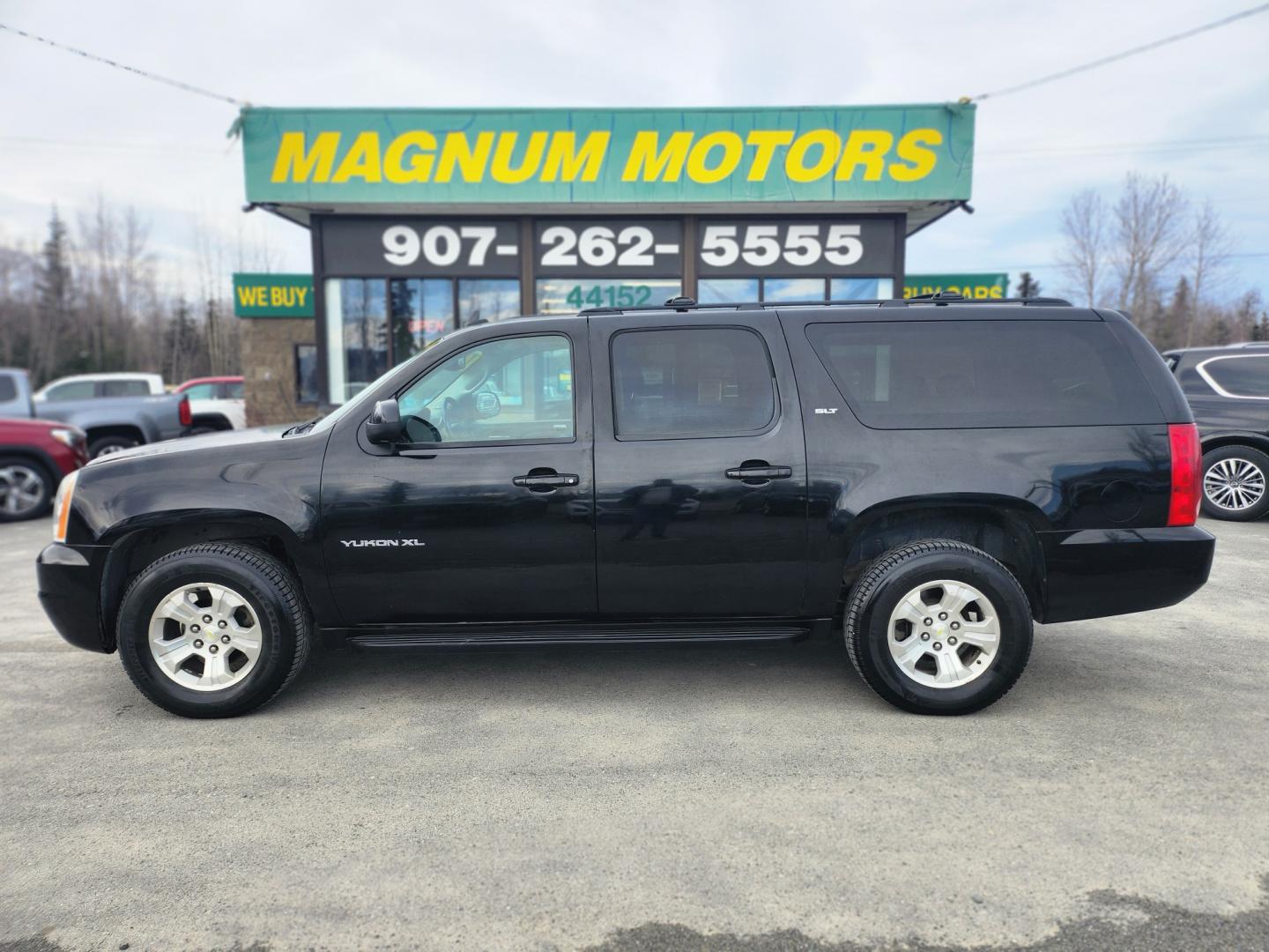 2014 BLACK /BLACK GMC YUKON XL SLT (1GKS2KE72ER) with an 5.3L engine, Automatic transmission, located at 1960 Industrial Drive, Wasilla, 99654, (907) 274-2277, 61.573475, -149.400146 - Photo#0